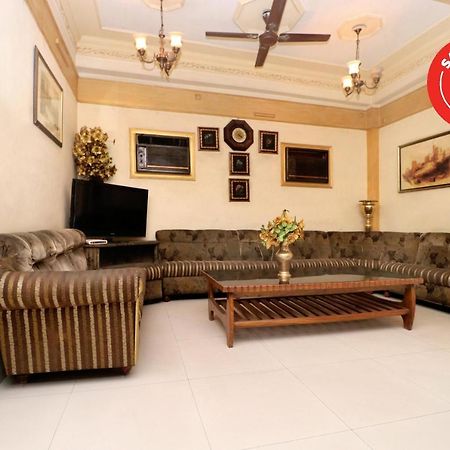 Oyo 16098 Hotel Amrit Jalandhar Exterior photo