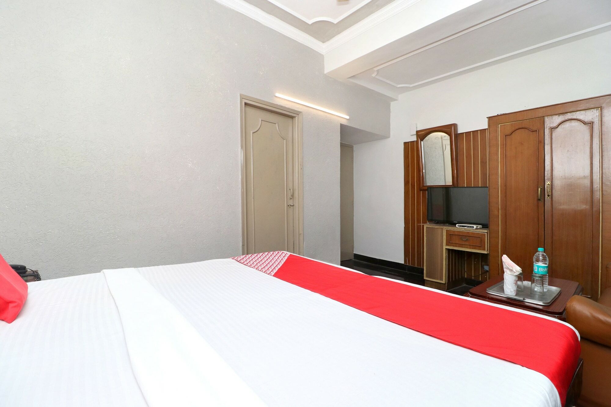 Oyo 16098 Hotel Amrit Jalandhar Exterior photo